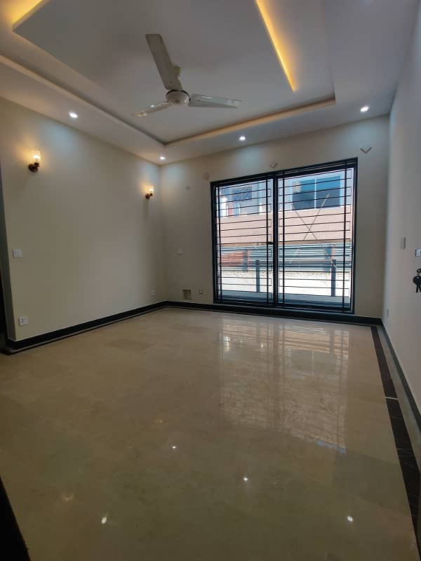 14 Marla Brand New Upper portion for rent in G-14 Islambad 6