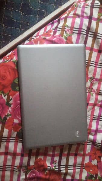 HP g62 notebook model in almost new condition 3