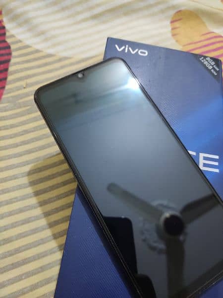 vivo V20 SE 1