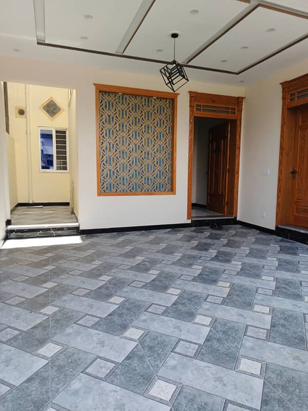 7 Marla Full House For Rent In G-13 islambad 12