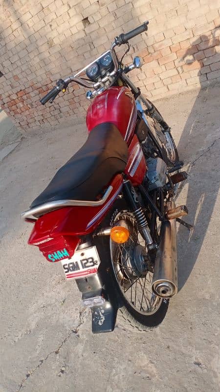 cd 100 bike orignal bike all orignal parts and no work requried 3