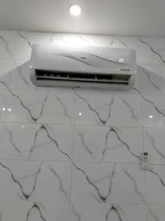 Hair Ac split inverter heat and cool 1.5 ton 0