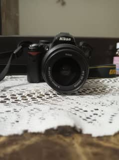 nikon D5000 just like new