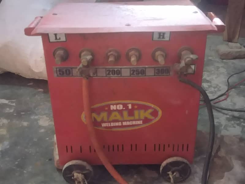 Welding machine 10