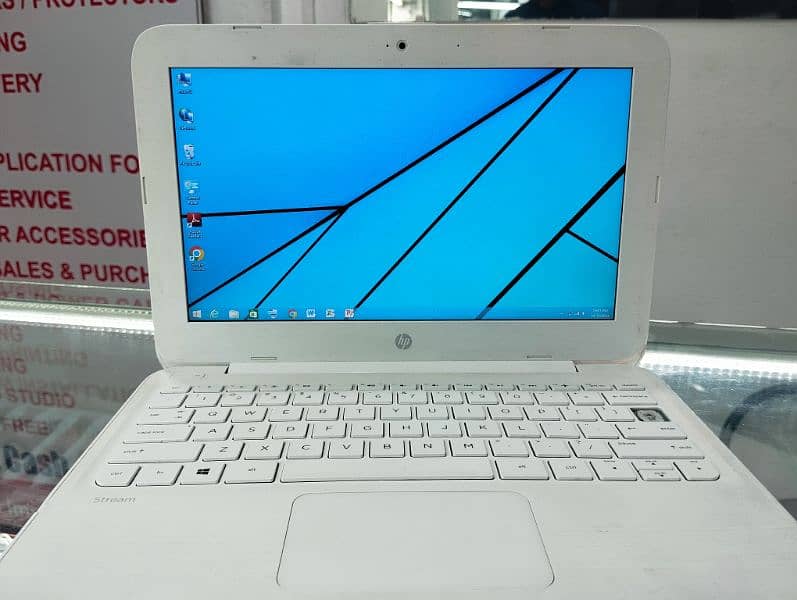 Hp Laptop 2/32 0