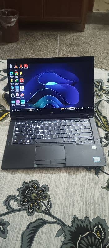 dell laptop 7390 2in1 x360 rotatable 1