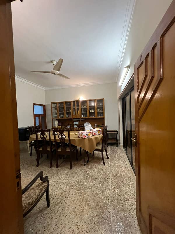 Perfect 500 Square Yards House In F-7 For Sale 4