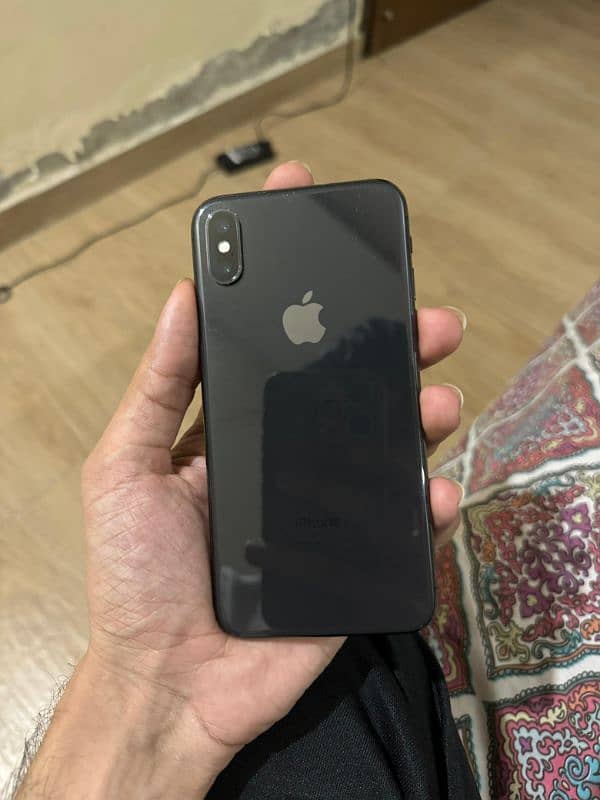 iPhone x black 1