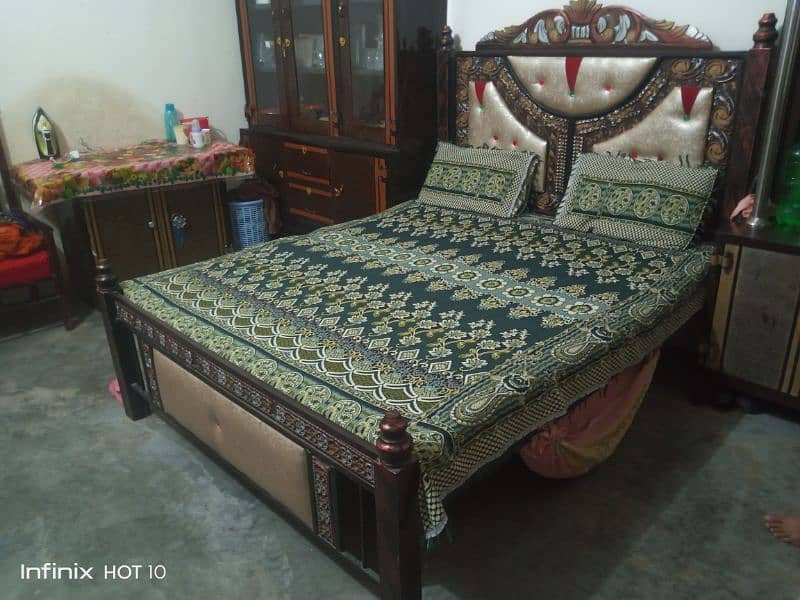 King Size Double Bed without mattress 0