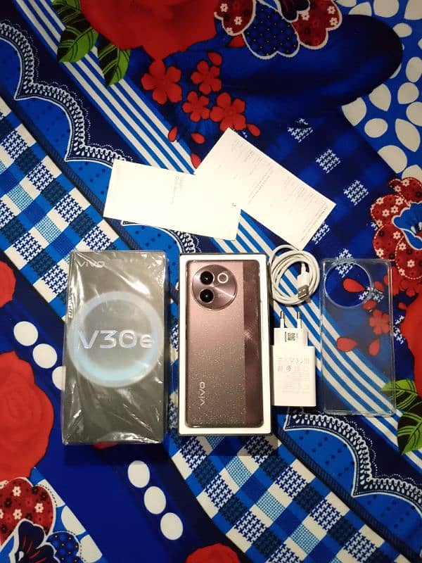 vivo v30e 8+8 256gb  Only 10 Days Use 2