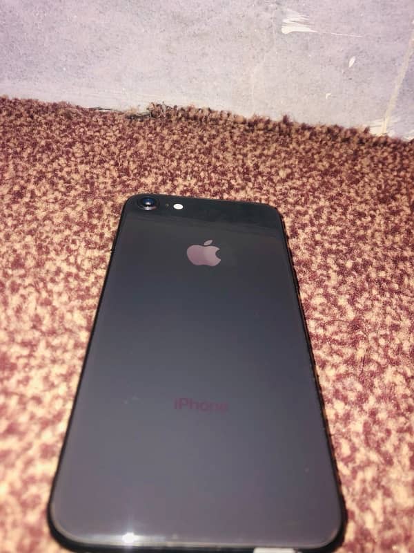 Apple iPhone 8 11