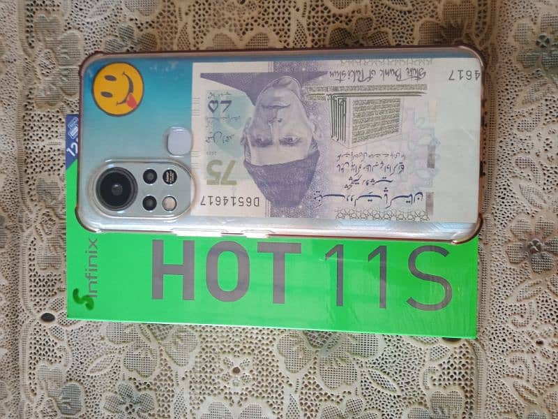 Infinix HoT 11S 4+3GB 128 GB condition box pack 1