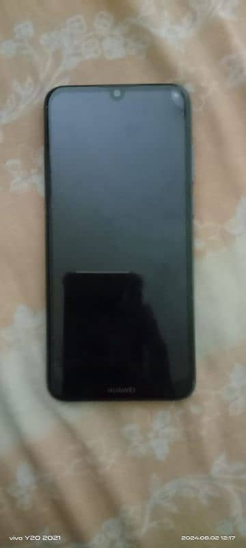 Huawei Y6 Prime 2GB 32GB    2019 4