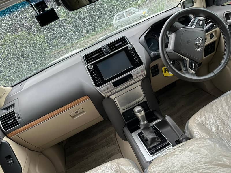 Toyota Prado  TX Limited 2.7 2019 18