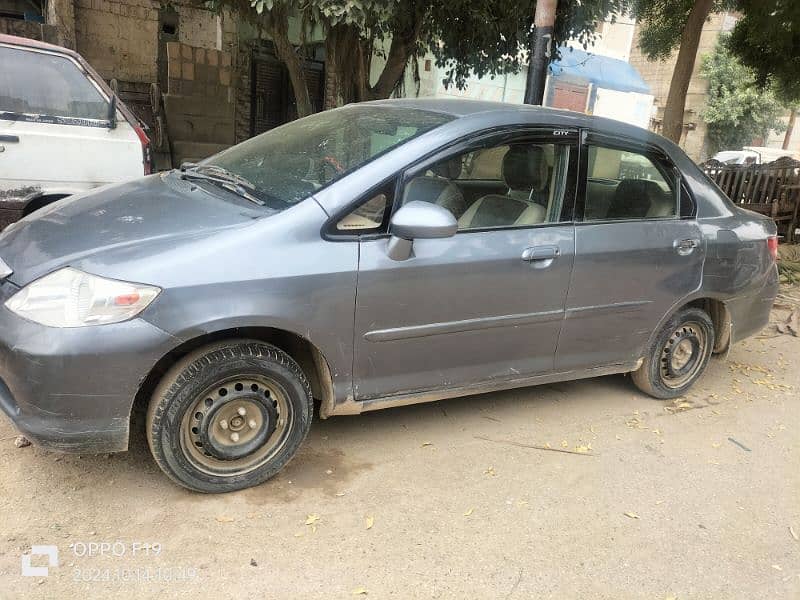 Honda City IDSI 2004 urgent sale 03090166952 9