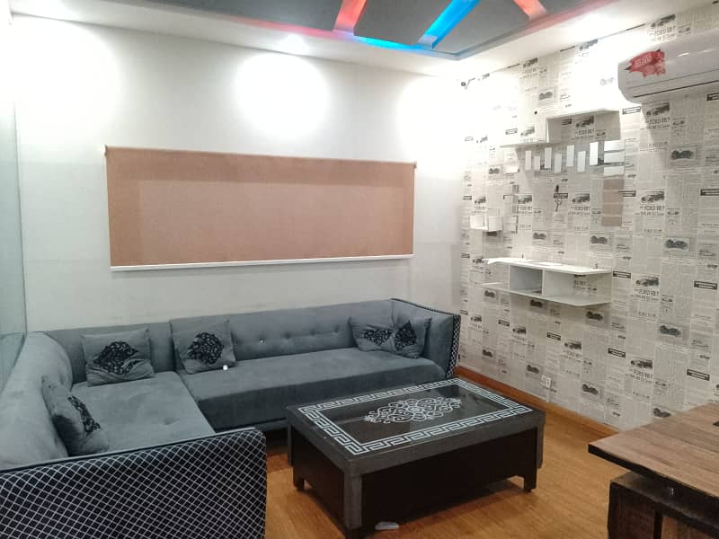 Area 1100 Sq Feet Fully Furnished Corporate Office Gulberg 3 Lahore 8