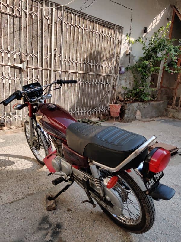 Honda 125 4