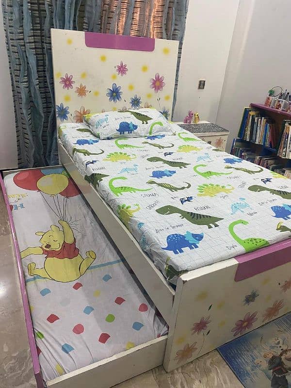 kids draw bed 1