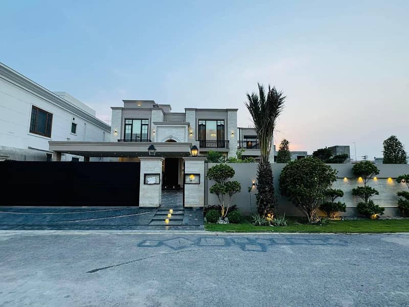 2 Kanal Luxury Designer House For Sale In Defense Housing Authority (DHA ) Phase 5 Lahore 22