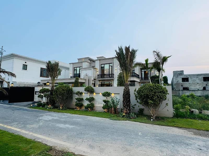 2 Kanal Luxury Designer House For Sale In Defense Housing Authority (DHA ) Phase 5 Lahore 23