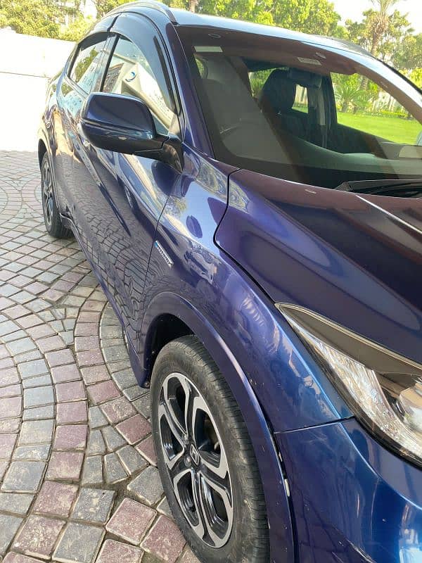 Honda Vezel 2015 1