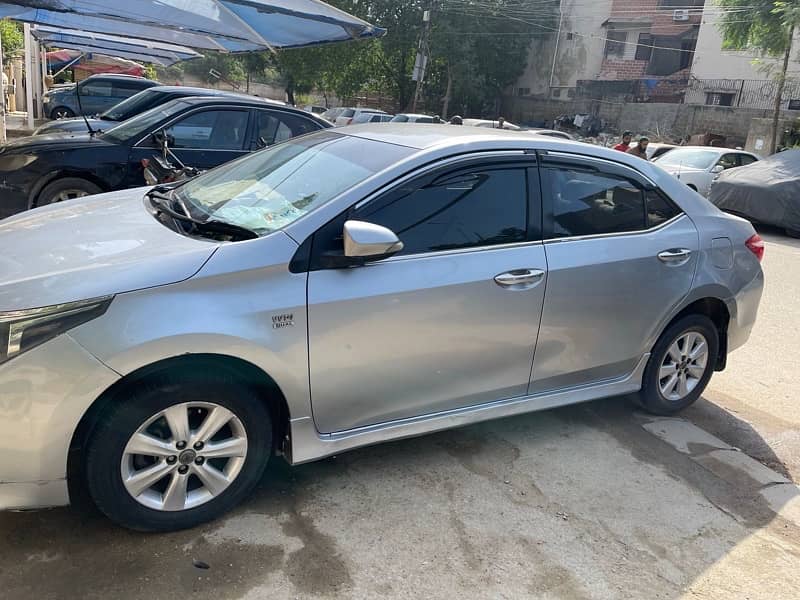 Toyota Corolla Altis 2015 3