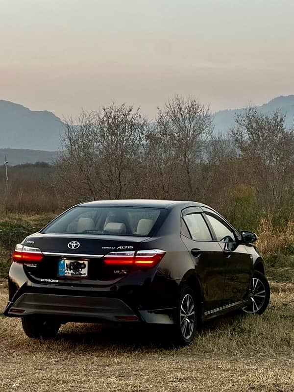 Toyota Corolla Altis 2021 11