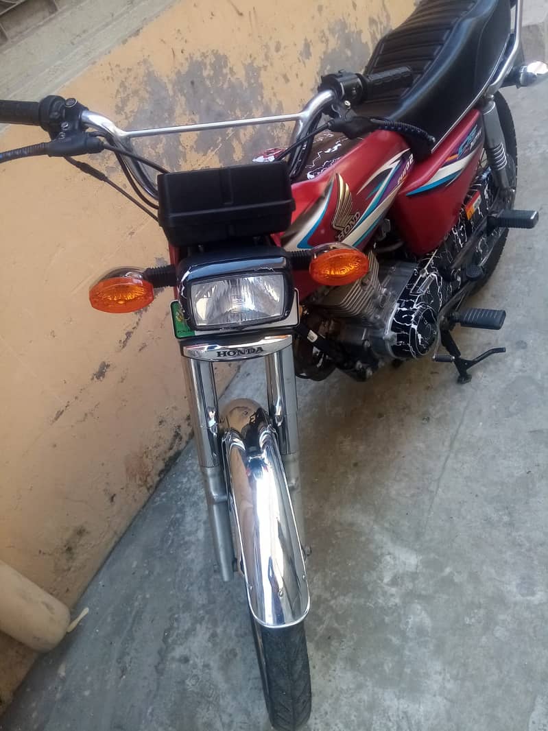 Honda CG 125 2015 0