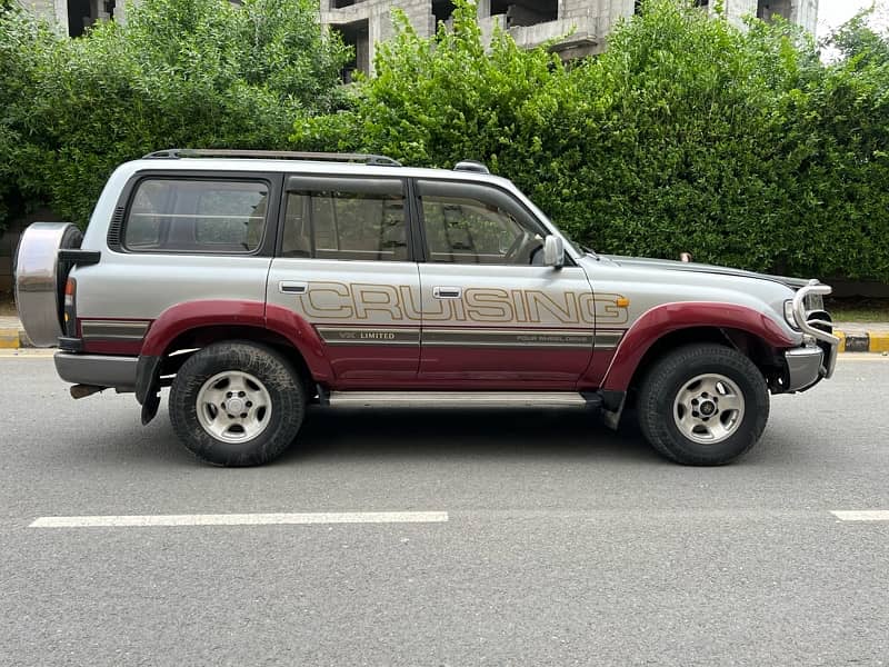 Toyota Land Cruiser 1994 3