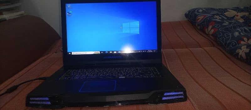 Alienware Gaming laptop core i7 1