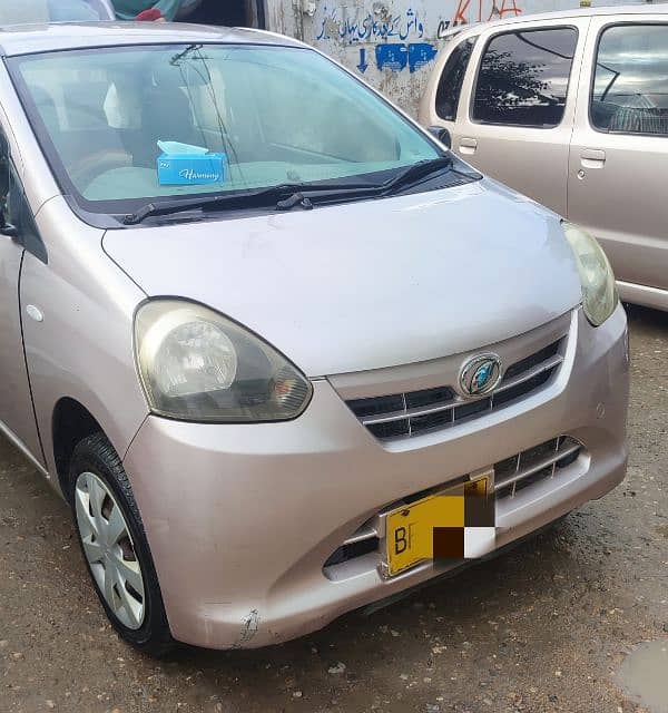 Daihatsu Mira 2013 1