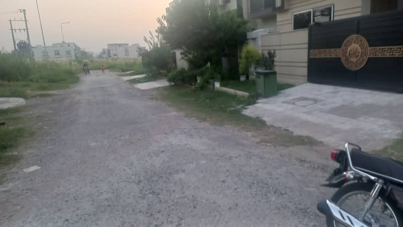 Beautiful Margalla Face Plot Available For Sale 0