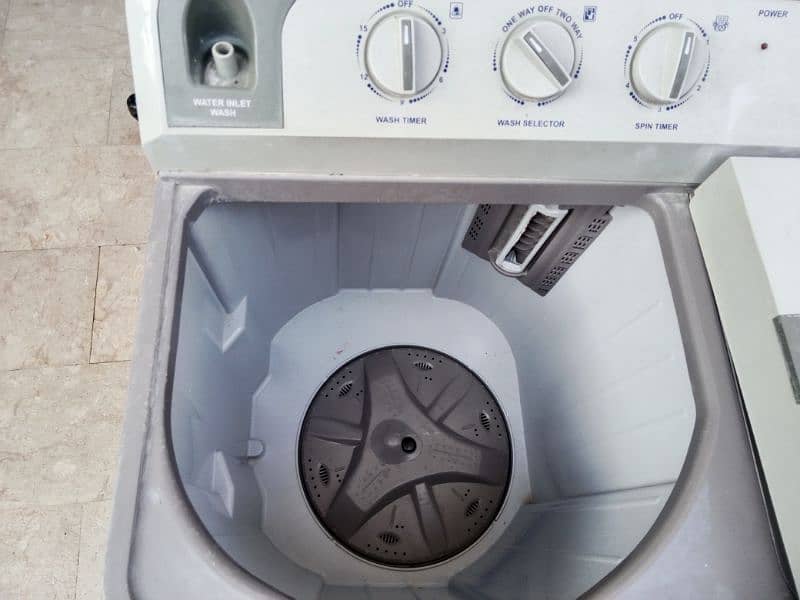 Super Asia Washing machine SA 280 for sale 3