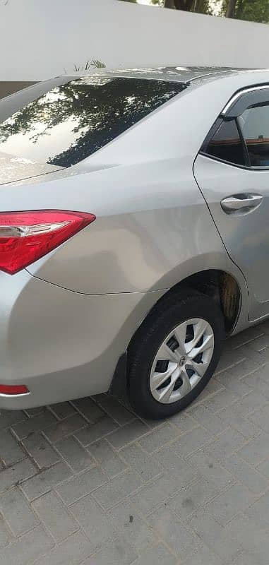 Toyota Corolla GLI 2015 Automatic 3