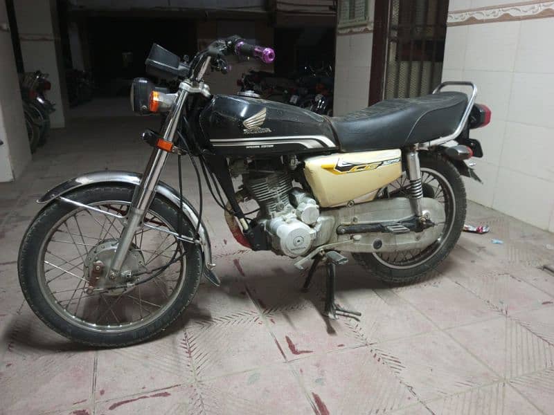 Honda 125 special edition 2019 modal Karachi number 3