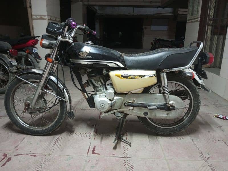 Honda 125 special edition 2019 modal Karachi number 4