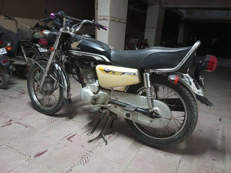 Honda 125 special edition 2019 modal Karachi number 5