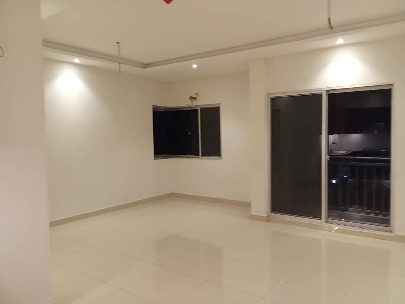 Non Furnished 1 Bedroom Apartment For Rent in Defence View Apartment (DVA) Prime Location 6