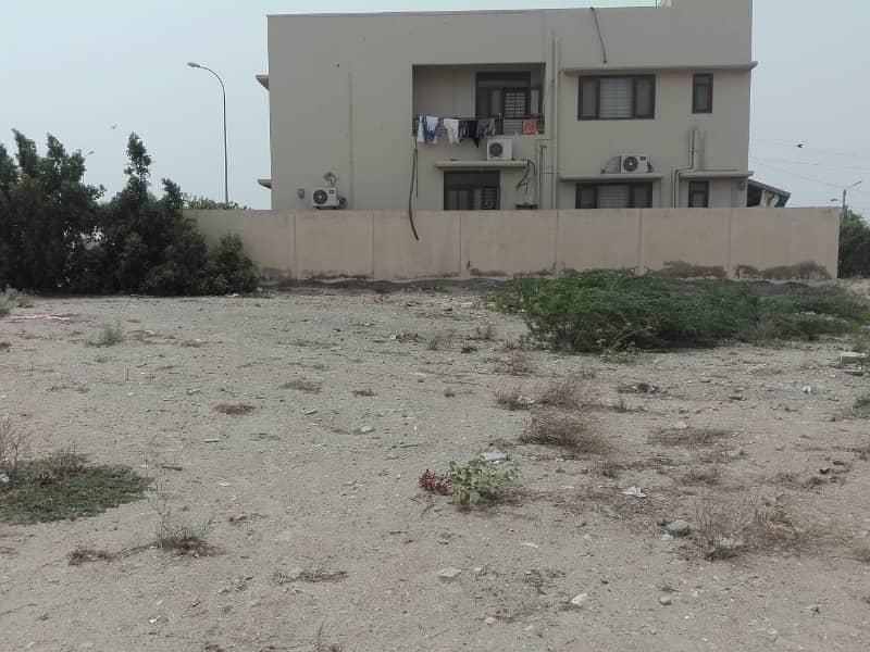 Ideally Located Prime Location Residential Plot Of 500 Square Yards Is Available For Sale In Karachi 4