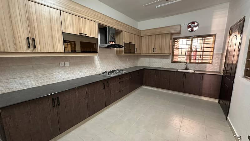 ASKARI HEIGHTS 4, UNIT AVAILABLE FOR RENT 11