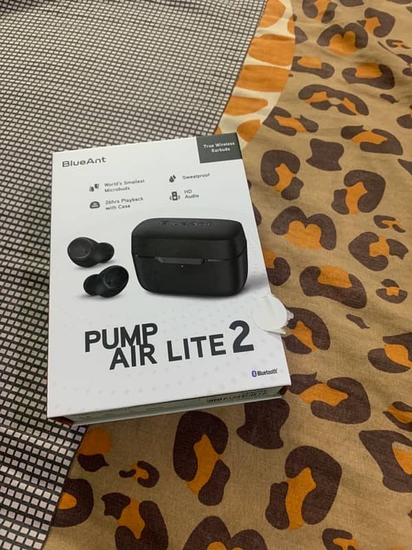 BlueAnt True Wireless Earbuds 0