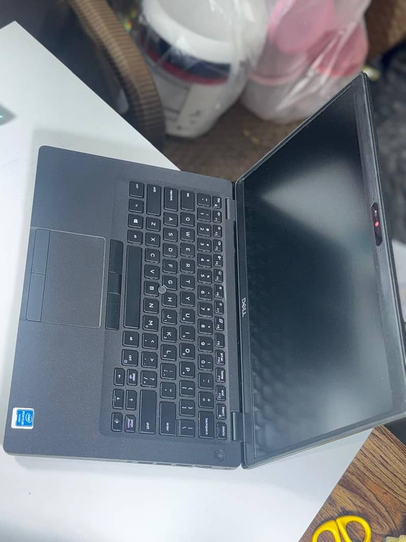 Dell Latitude 5400 / i5 8th generation 16gb 512gb 2