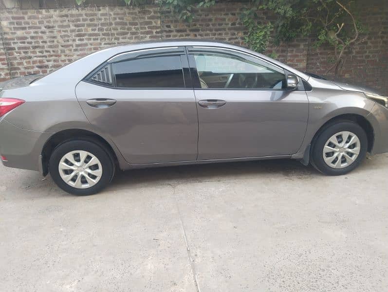 Toyota Corolla GLI 2015 4