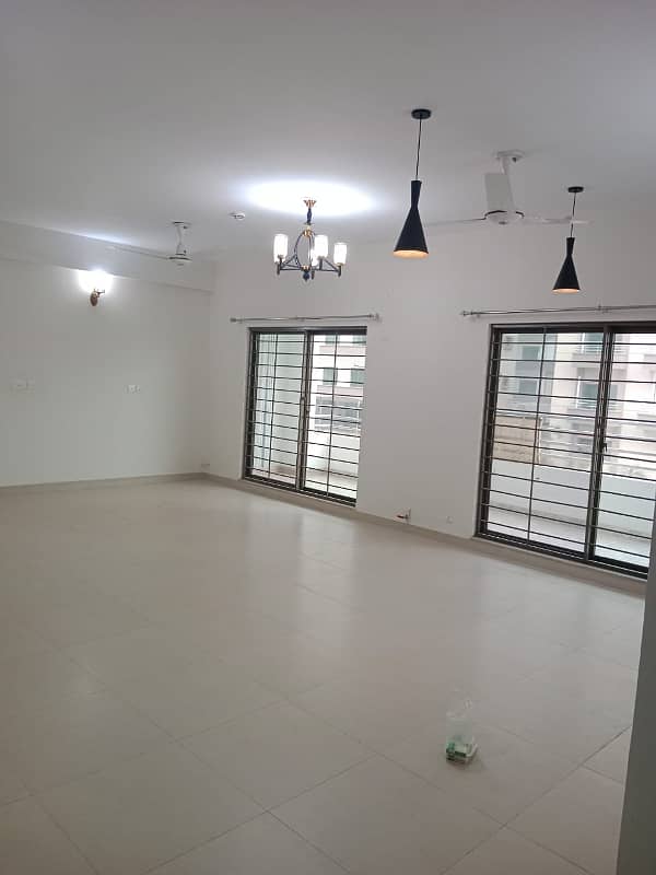 Newly constructed 4xBed Army Apartments (6th Floor) in Askari 11 are available for Rent. 10