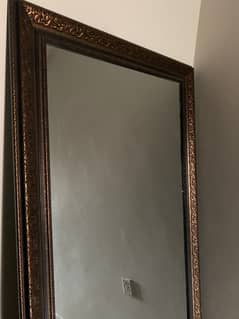 Standing mirror