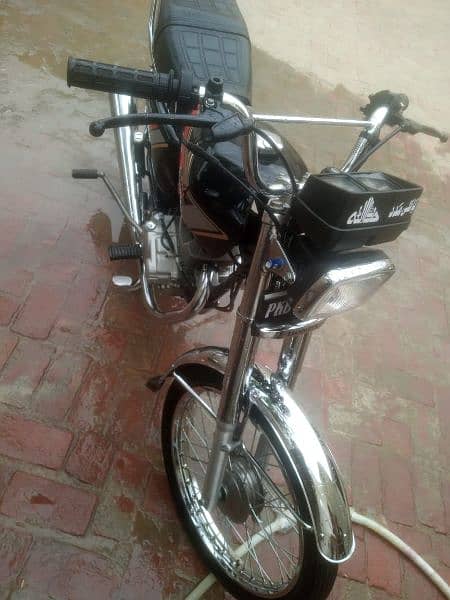 Honda 125 cg 2005 model my WhatsApp number 0320/85/47/820 1