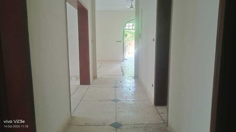 1 Kanal Lower Portion 3 Bed Tv lounge Kitchen Store Servant Quarter Dinning Drawing Room in DHA Phase 2 For Rent 18