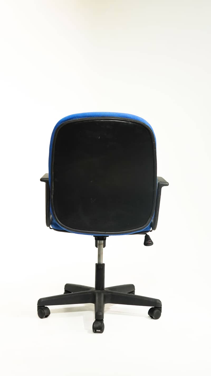 Ergonomic Office Chair with Swivel Base and Adjustable Heigh 2