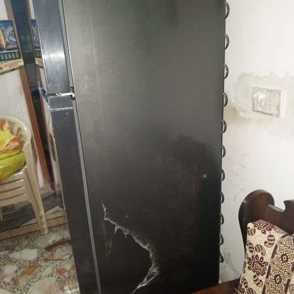 haier refrigerator new condition and 10 by 10 condition 2