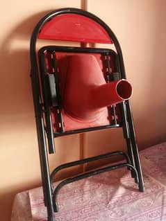 Commode folding chair